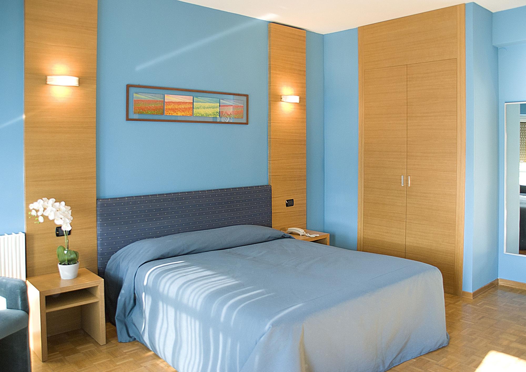 Hotel Clarici Spoleto Exterior photo
